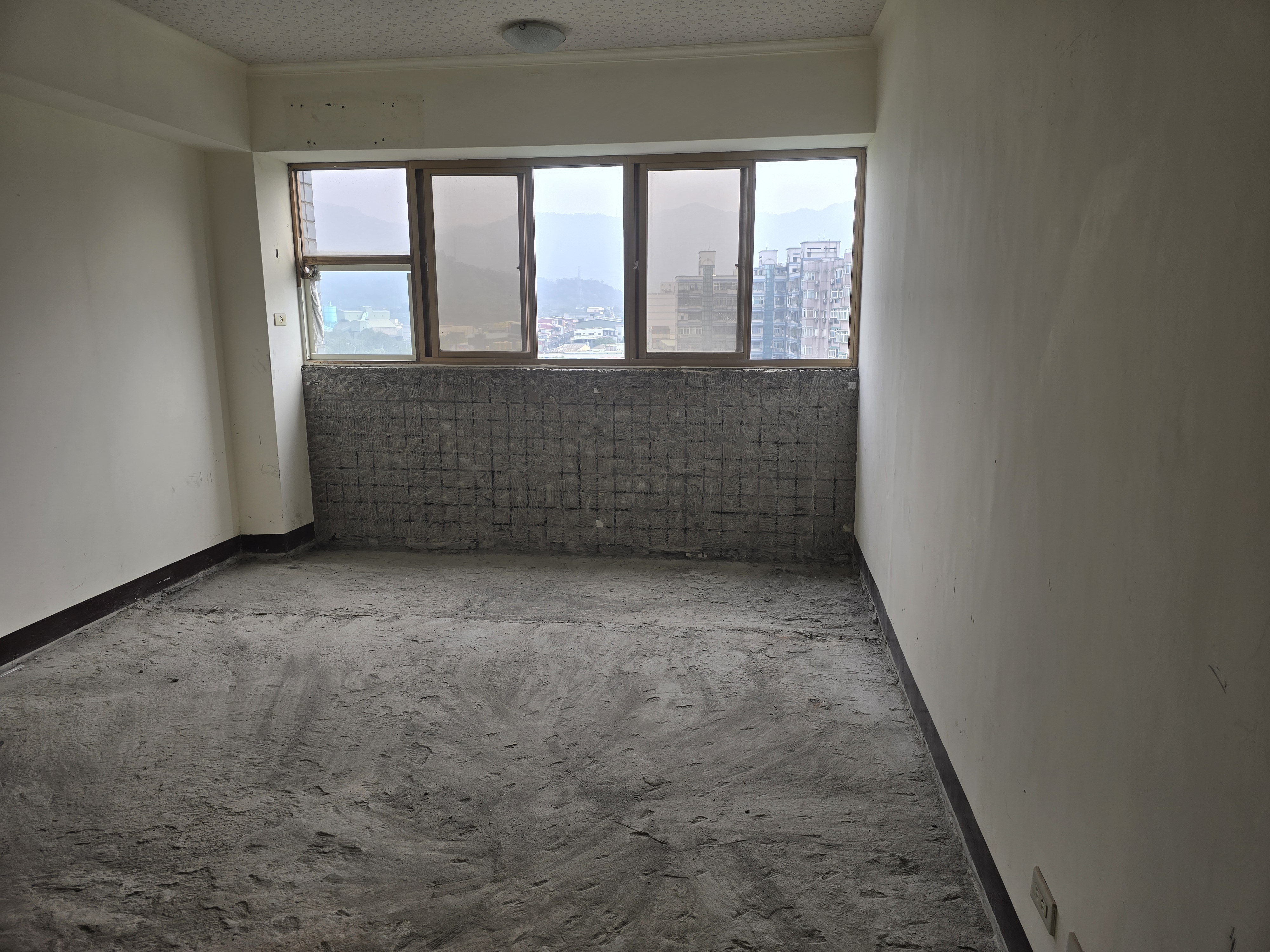 老屋翻新施工前